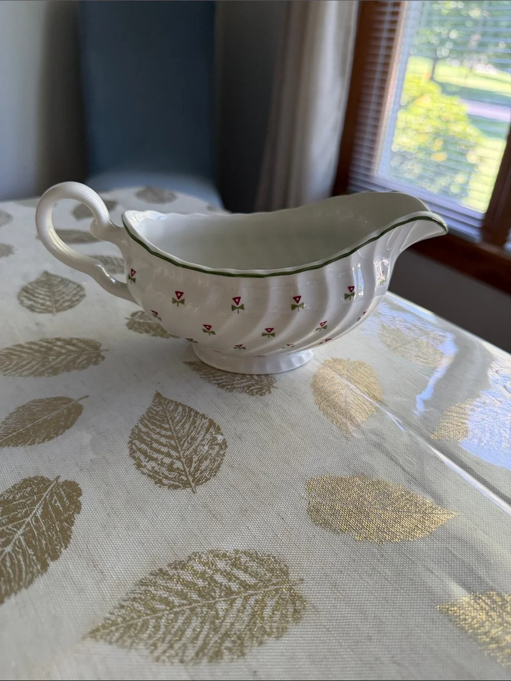 Laura Ashley thistle Gravy Boat with Green Rim Small Pink Floral Motif England